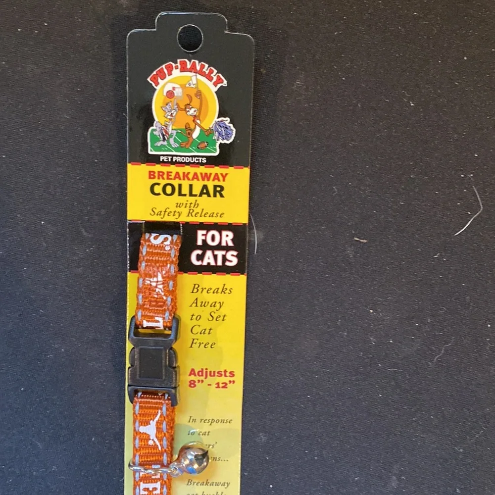 NEW - University of Texas Breakaway Cat Collar